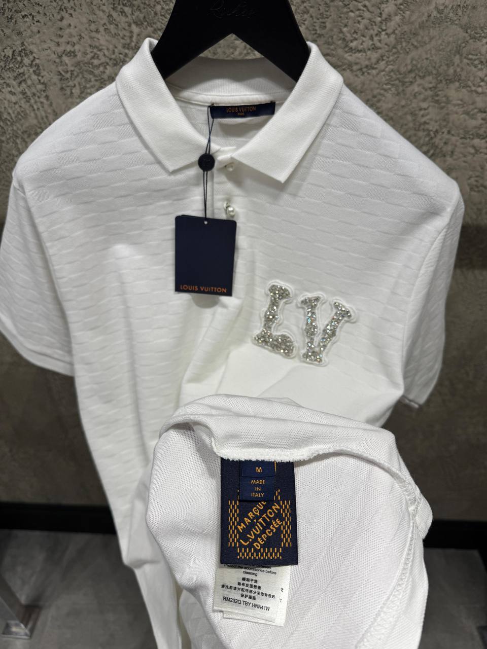 Louis Vuitton - LV347
