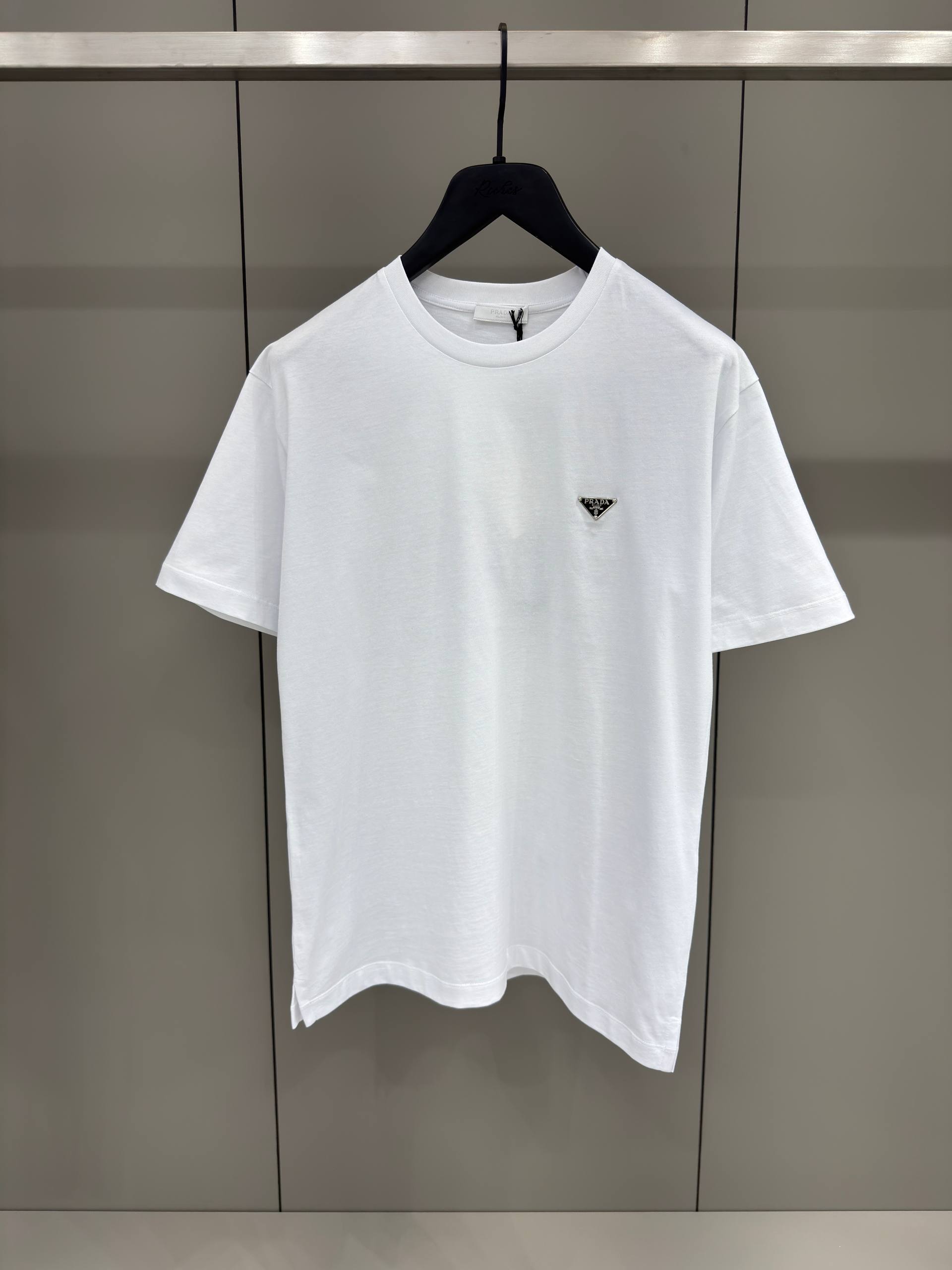Prada - PD445
