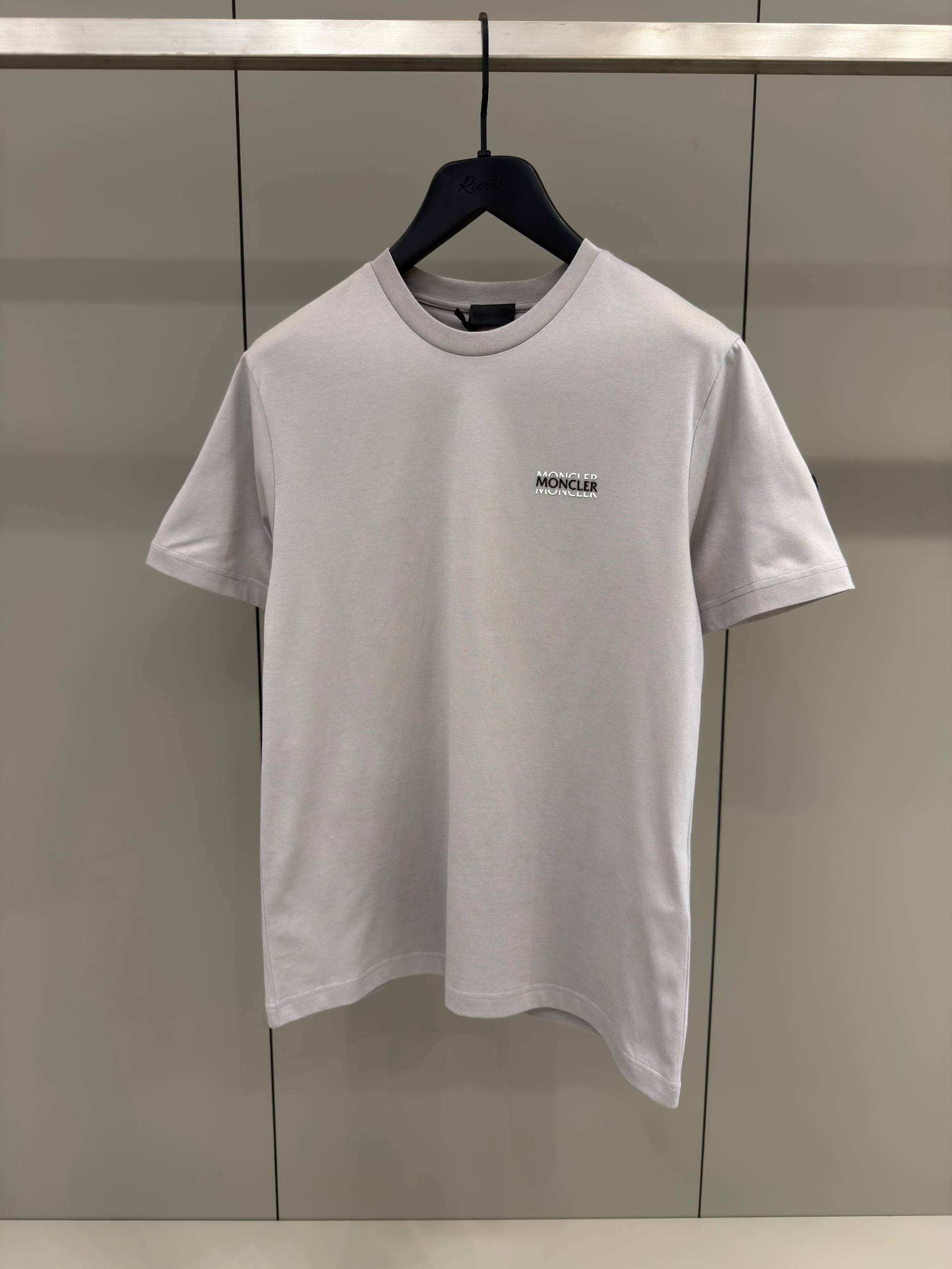 Moncler - MR220