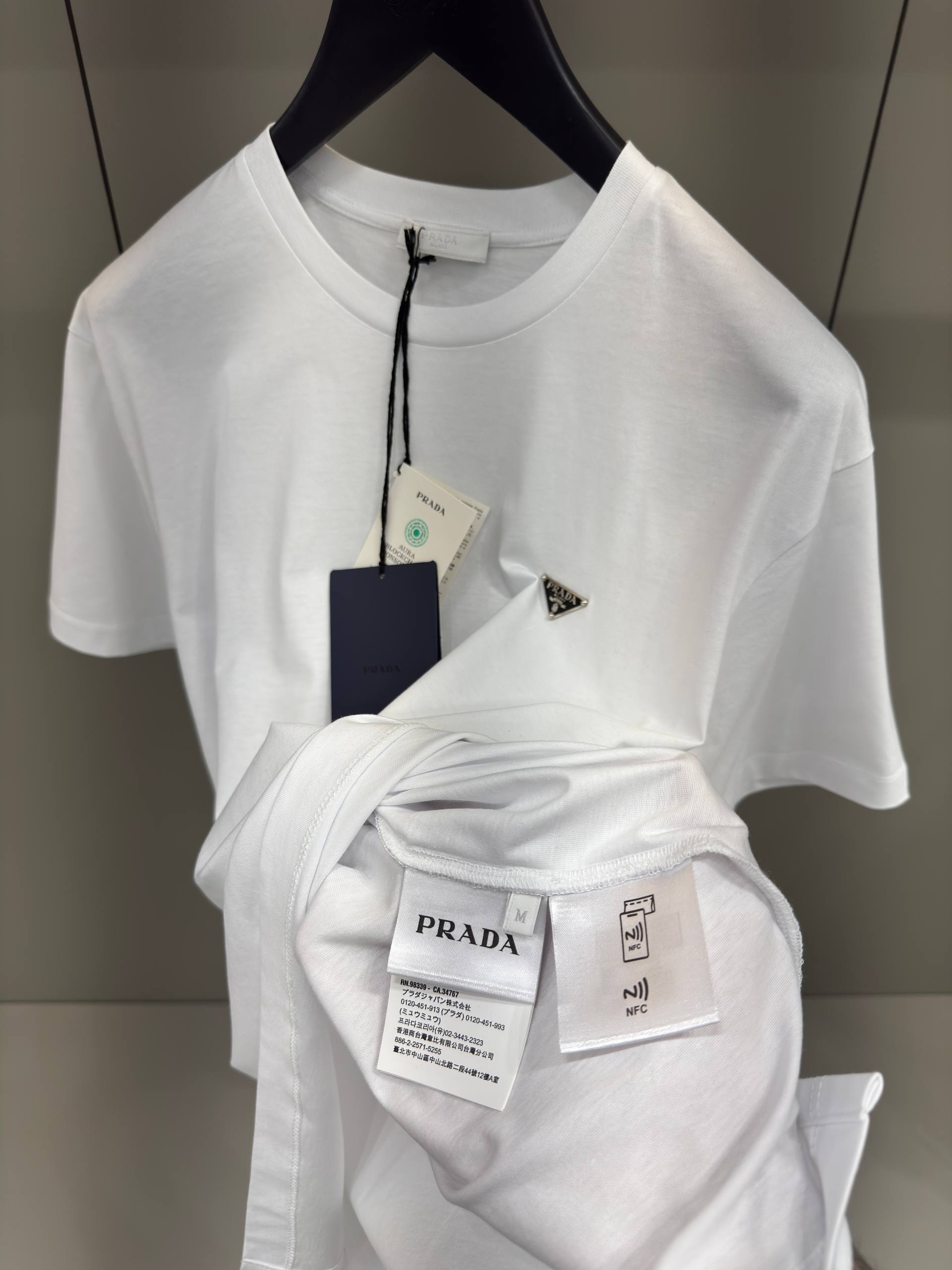 Prada - PD445