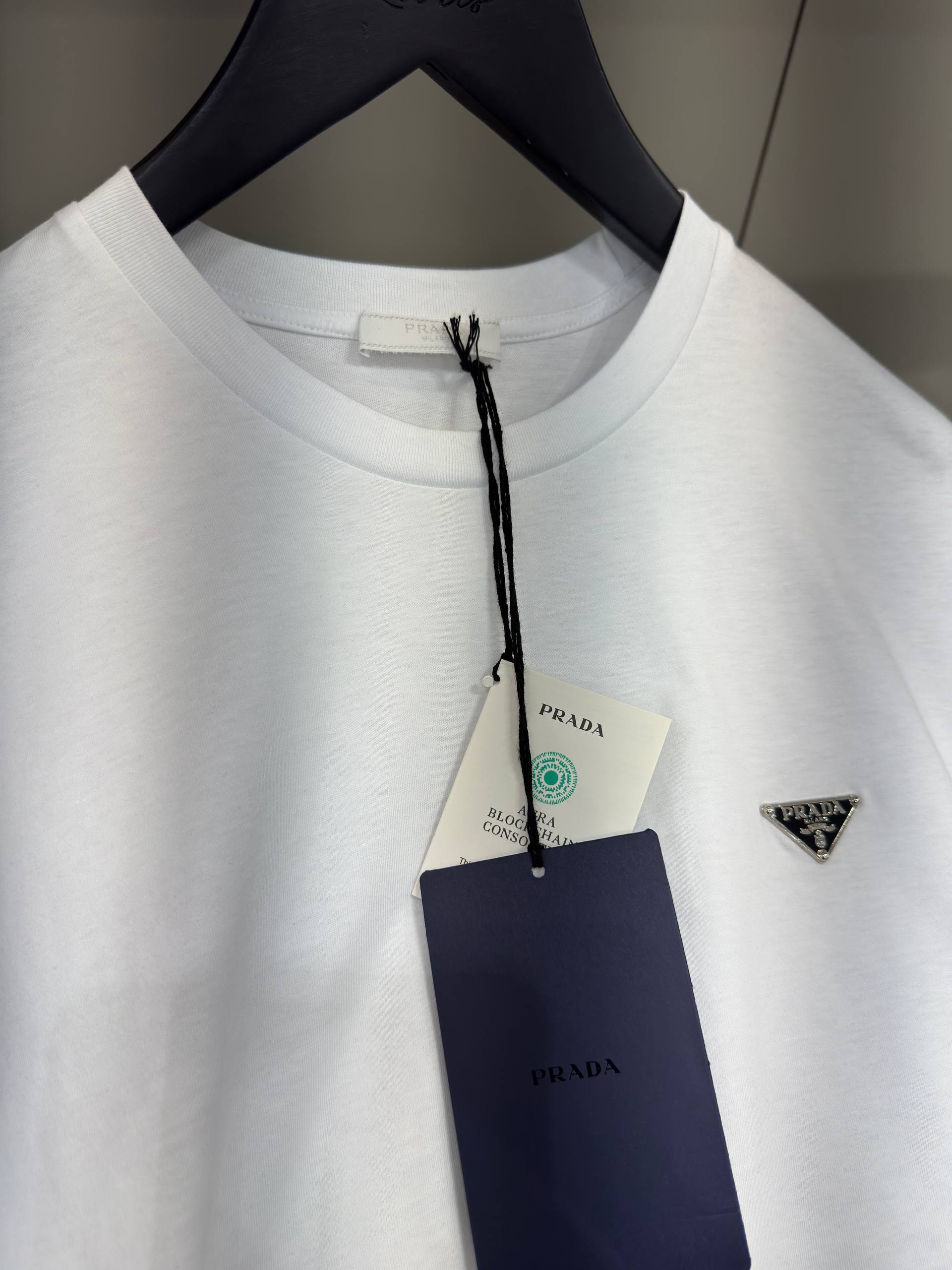 Prada - PD445