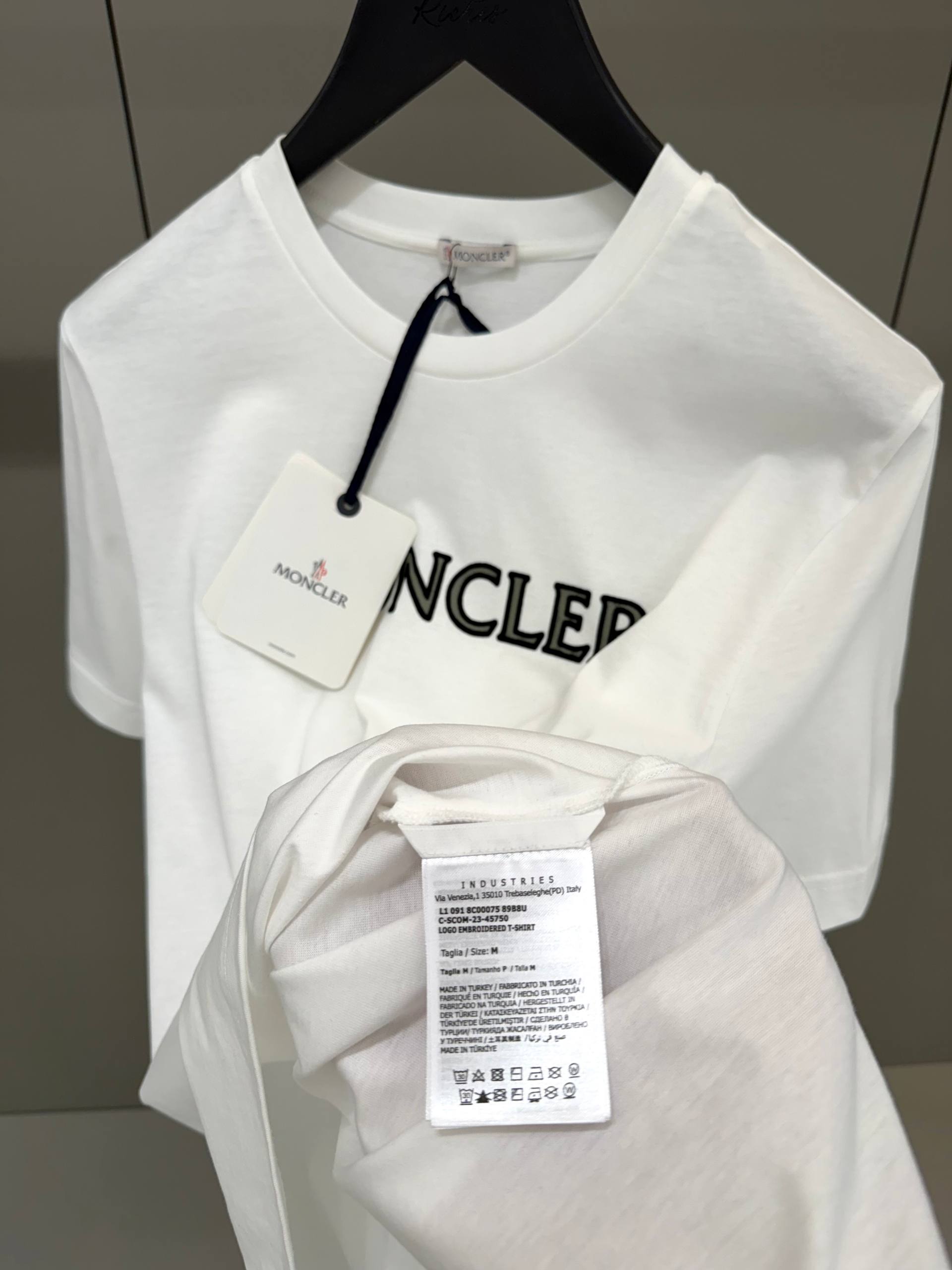Moncler - MR9240