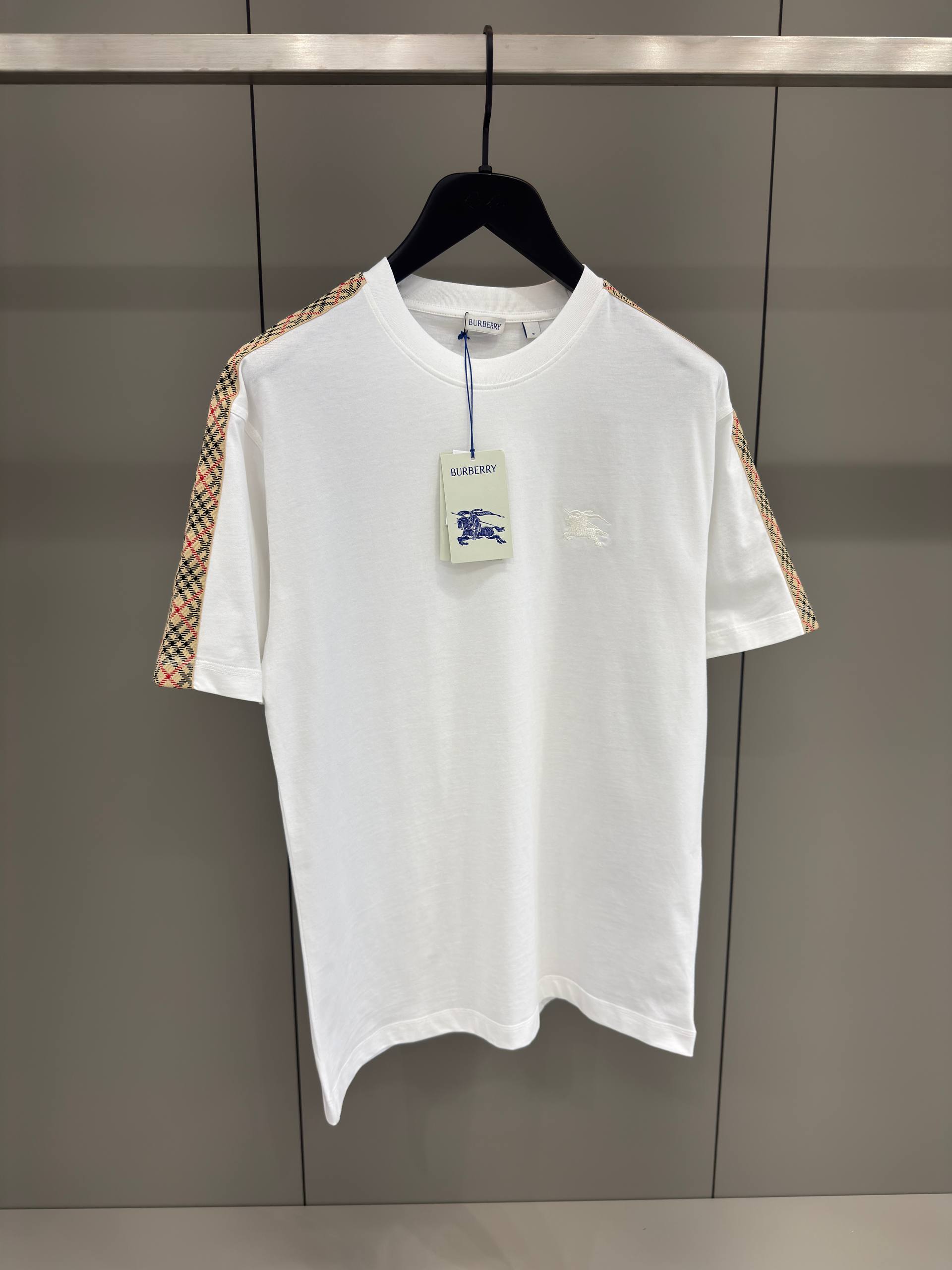 Burberry - BR511