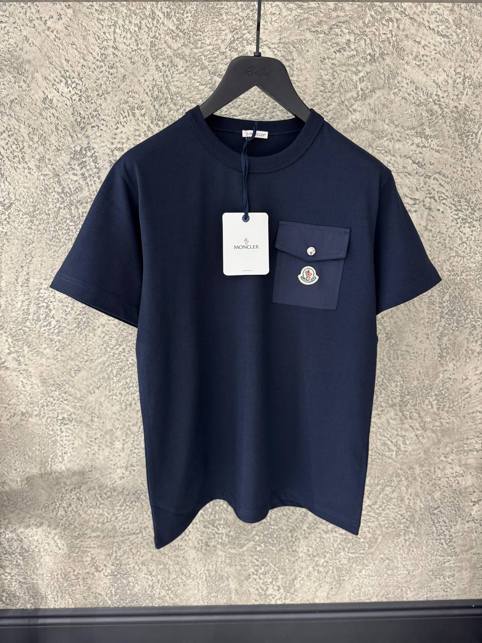 Amiri - AR330