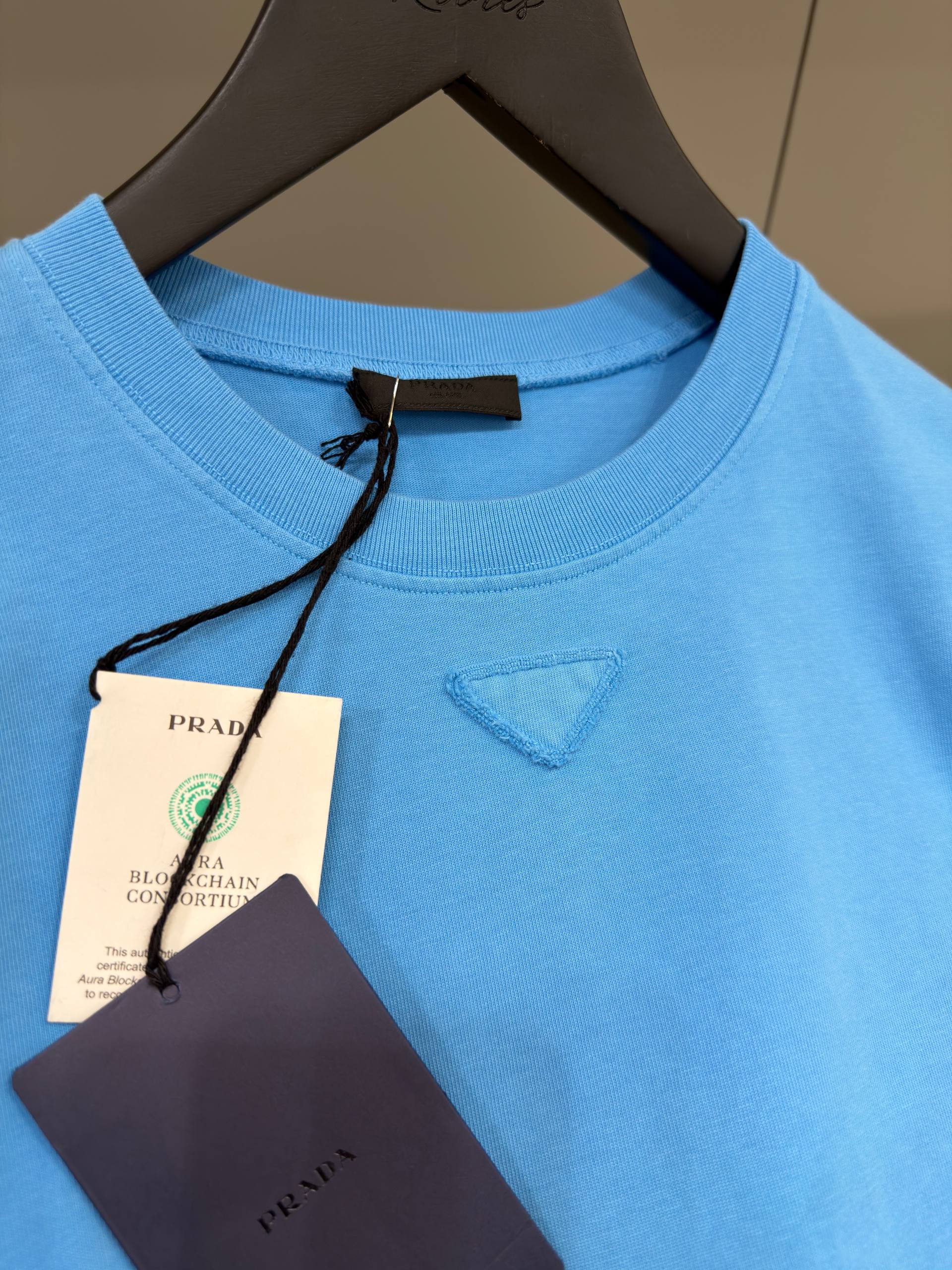 Prada - PD1738