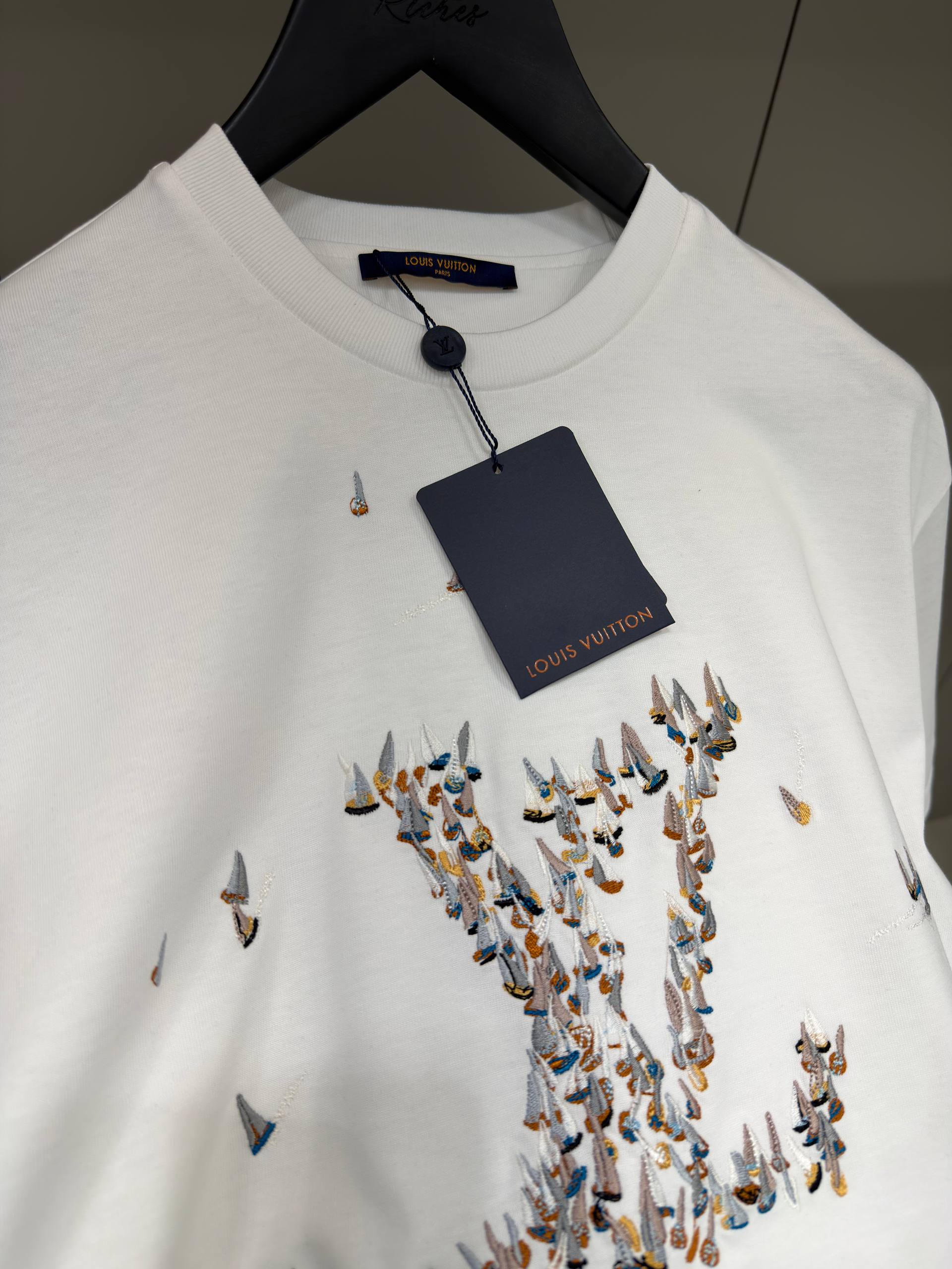Louis Vuitton - LV1344