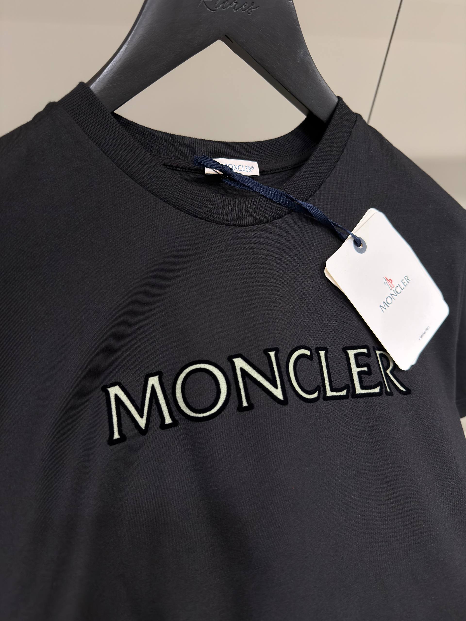 Moncler - MR0924