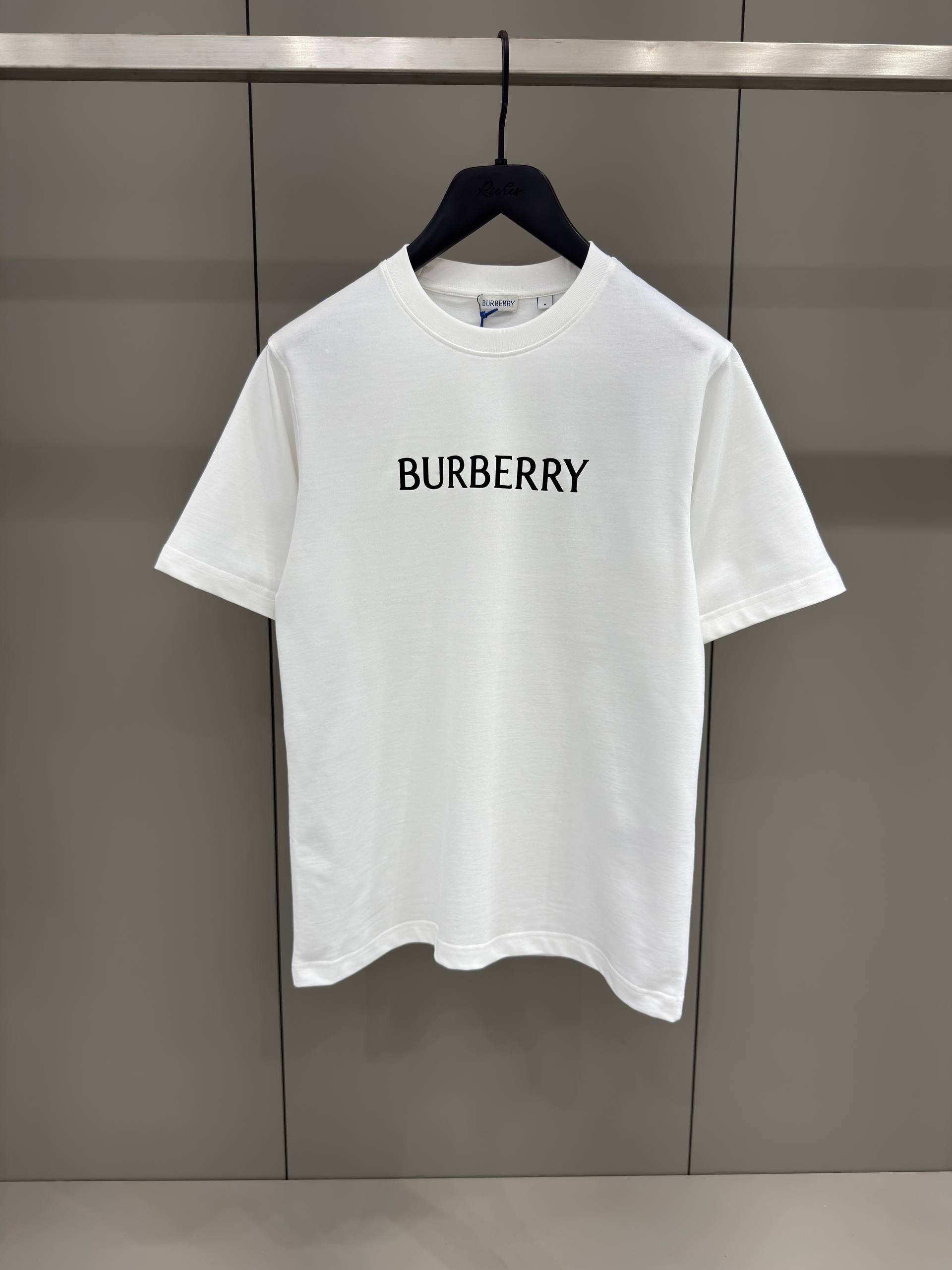 Burberry - BR119